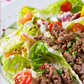 Fűszeres bélszíncsíkok zöldségekkel, ropogós kerti salátával, gorgonzola mártással 