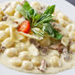 Burgonyás gnocchi tejszínes-gorgonzolás bélszín csíkokkal és erdei gombákkal
